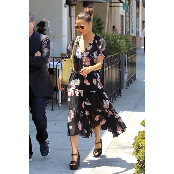 Ulla Johnson Carmen Dress Size 6 in Watercolour Floral Midi Silk Black  Boho - Picture 1 of 16